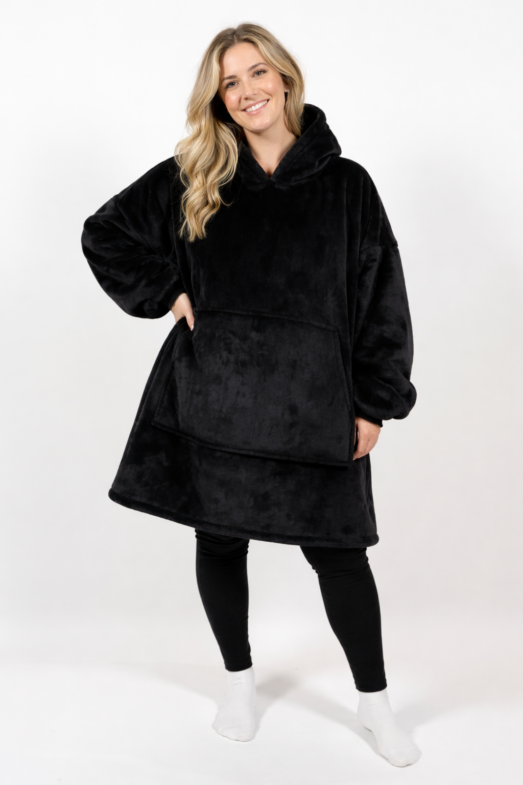 Winterhugs Black Wearable Blanket